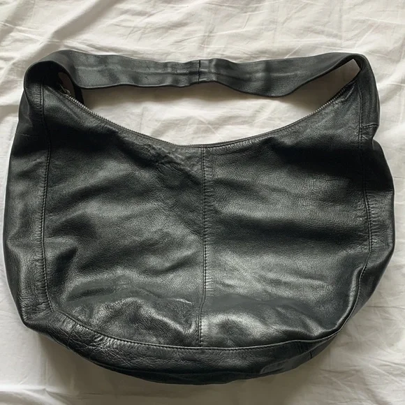 Witchery black leather hobo bag - Picture 3 of 8